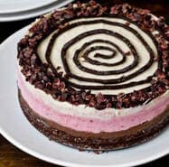 Tort raw vegan, fără coacere