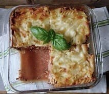 Budincă de paste cu ciuperci și cașcaval la cuptor