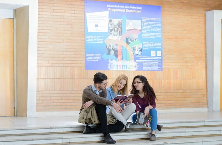 Știri recente din educație: Proiect-4 universități selectate pentru diplomă comună
